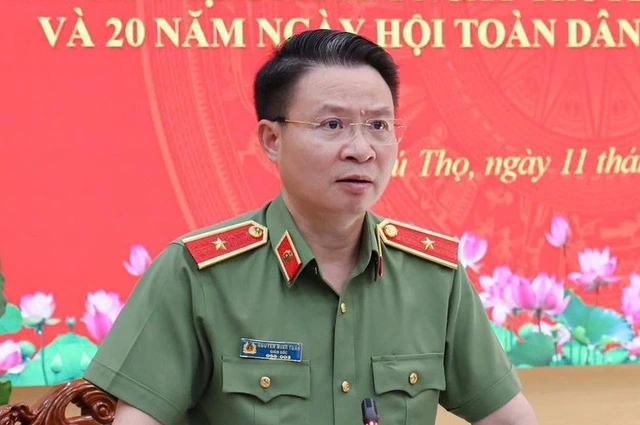Giám đốc Công an tỉnh Phú Thọ cho biết, quản trị viên nhóm Facebook nhận tiền để ‘bảo kê’ xe quá khổ, quá tải, ‘lộng hành suốt một thời gian dài’.