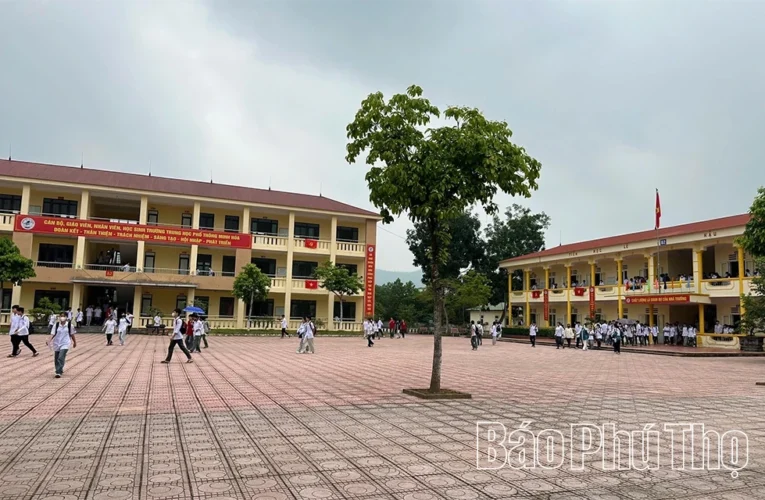 Phú Thọ Sẵn sàng phương án học trực tuyến, tạm hoãn lịch học trong những ngày mưa bão diễn biến phức tạp
