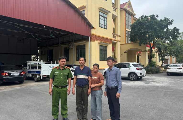 [GƯƠNG NGƯỜI TỐT- VIỆC TỐT] Công an xã Liên Châu – tỉnh Phú Thọ giúp tìm người thân bị lạc.