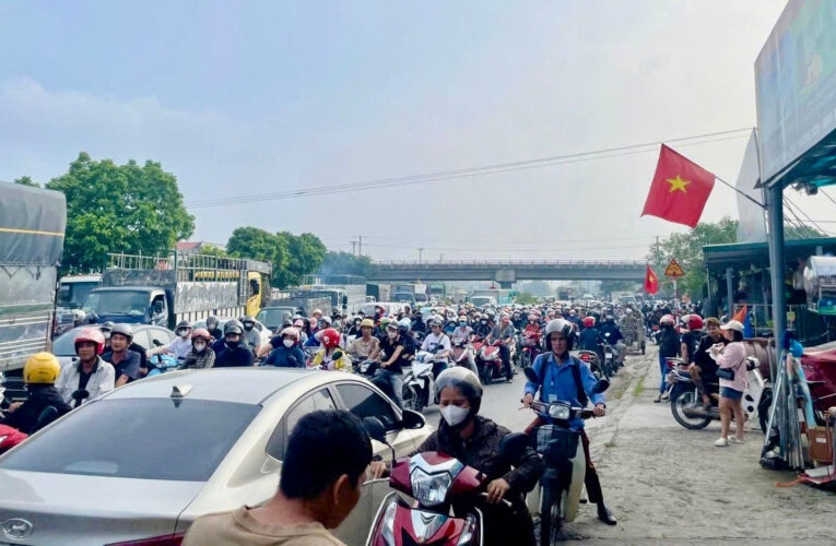 Con đường tắc nghẽn thường xuyên