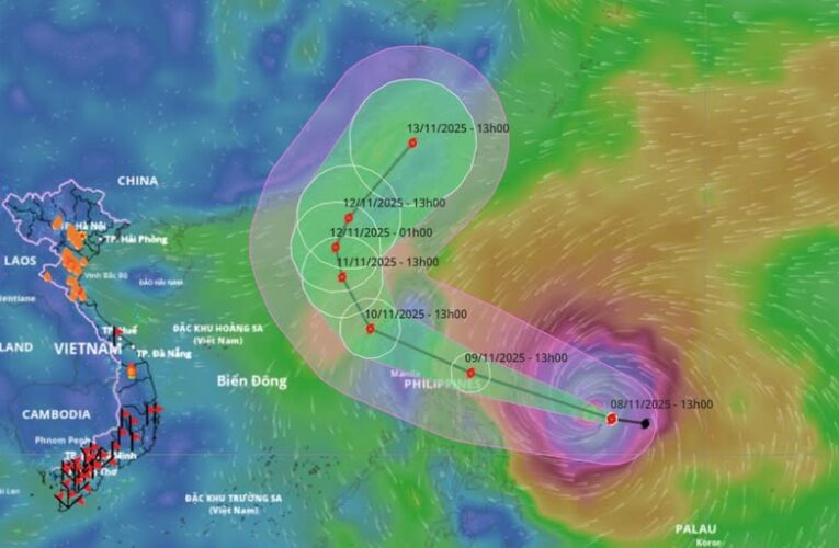 Cơn bão mạnh Fung-Wong sắp vào Biển Đông, dự báo có quỹ đạo bất thường