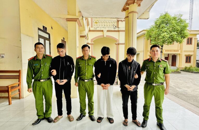 Cơ quan CSĐT Công an tỉnh Phú Thọ khởi tố nhóm thanh niên hỗn chiến gây náo loạn khu dân cư trên địa bàn xã Tề Lỗ