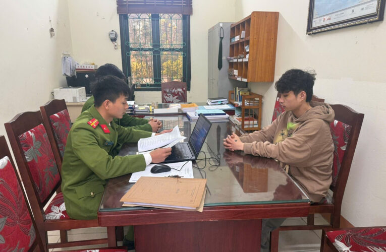 Đánh bạc online qua app lạ, thanh niên Phú Thọ bị bắt tạm giam