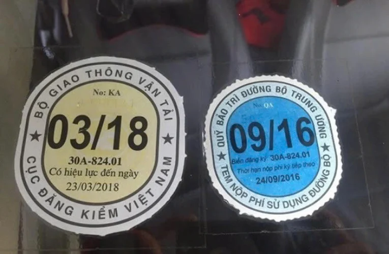 Chính thức bỏ dán tem thu phí đường bộ trên kính ô tô