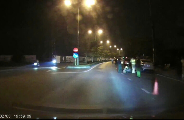 Ngay lúc này tại đường Nam Đầm Vạc