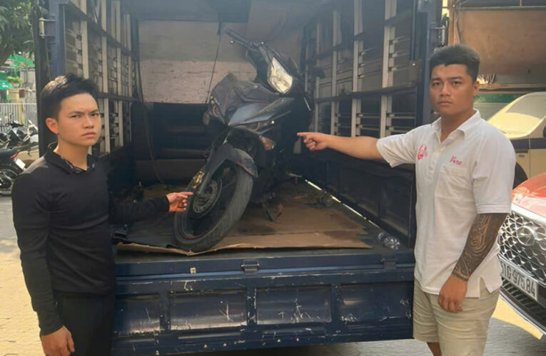 Cảnh báo thủ đoạn mới: Cho bạn thân mượn xe đi công chuyện 1 chút, bạn lấy xe ra tiệm làm thêm 01 chìa khoá phụ y chang